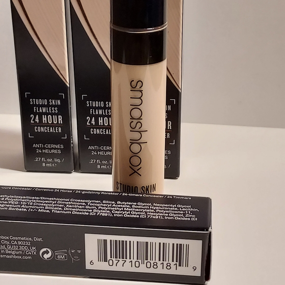 SMASHBOX Studio Skin Flawless 24 Hour Concealer *FAIR LIGHT WARM* - Picture 5 of 5